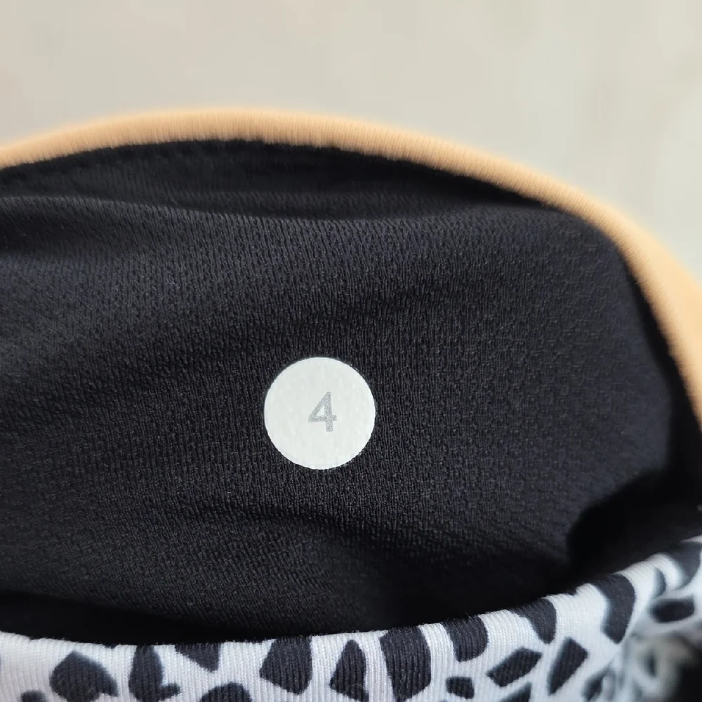 lululemon athletica sleek black